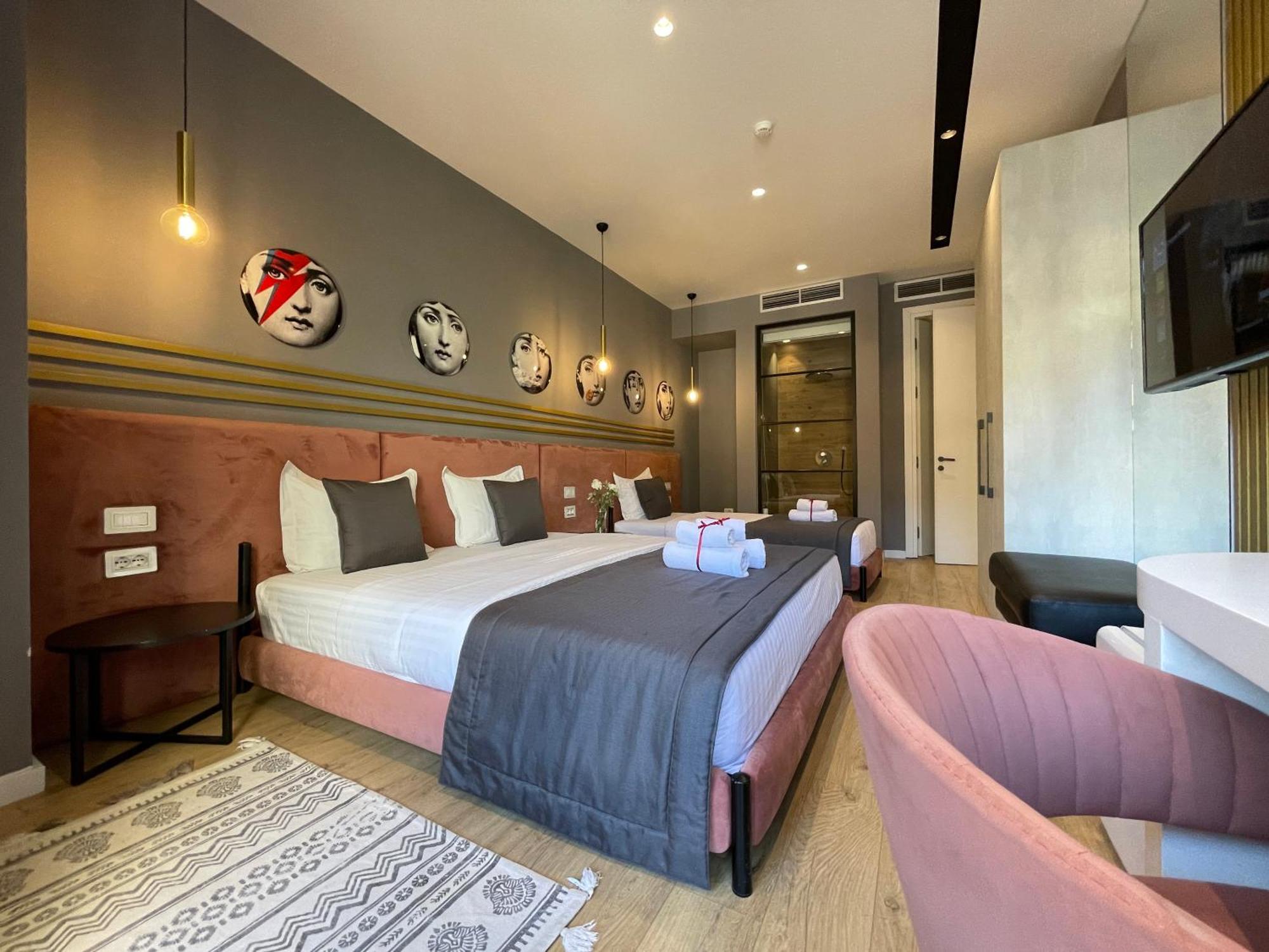 Retreat Aparthotel Tirana